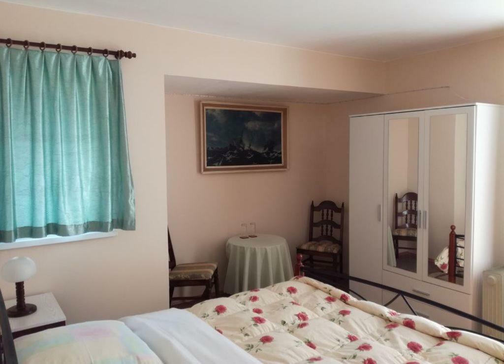 Guest House Westwood Kraljevec Kupinecki Екстер'єр фото